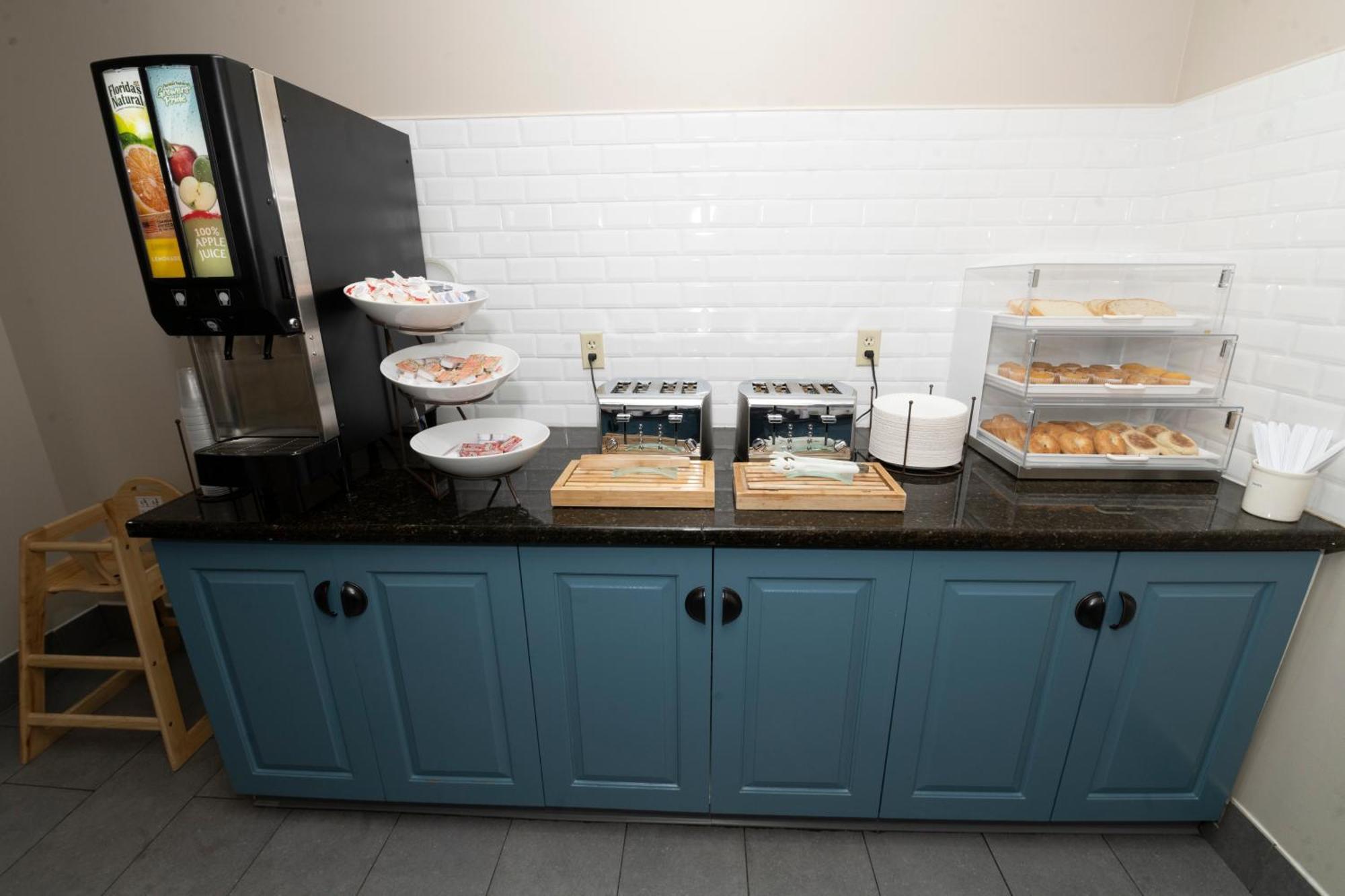 Country Inn & Suites By Radisson, Harrisburg - Hershey West, Pa Ngoại thất bức ảnh